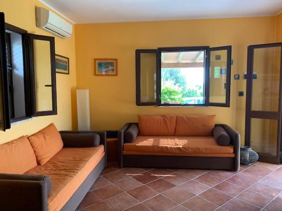Villa Maveda, Un Dammuso Immerso Nel Verde Lampedusa Luaran gambar