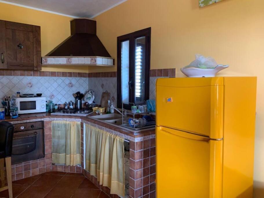 Villa Maveda, Un Dammuso Immerso Nel Verde Lampedusa Luaran gambar